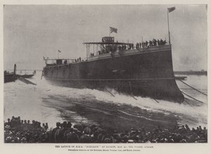 O lançamento do HMS Euryalus em Barrow, 20 de maio, o navio afloat