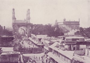 A rua principal, Hyderabad de English Photographer