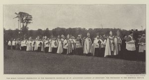 A celebração católica romana do décimo terceiro centenário de Santo Agostinho em Ebbsfleet, a procissão ao serviço memorial de English Photographer
