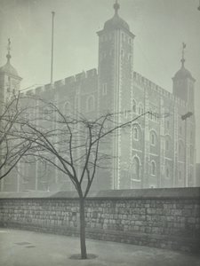 Torre de Londres, Tower Hill: Torre Branca, 1899 de English Photographer