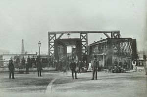 Vista da balsa de Woolwich, 1889 de English Photographer