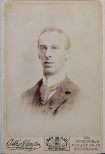 Retrato de Arthur Rackham (1867-1939) (foto sépia)