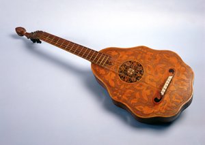 Um orfarrão supostamente fez para Elizabeth I por John Rose em 1580 (madeira) (ver também 123714-15 e 834111)
