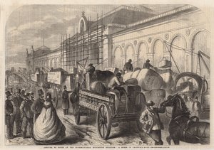 Chegada de mercadorias no edifício da Exposição Internacional; uma cena em Cromwell Road de English School
