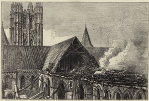 Catedral de Canterbury após o recente incêndio de English School