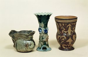 Vasos Doulton, 1880, (grés)