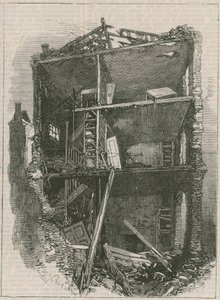 Efeitos da explosão em Clerkenwell: Interior das casas em Corporation Lane de English School