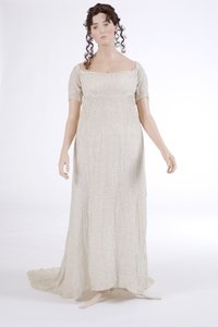 Vestido de noite, 1800 (musselina de algodão e contas de vidro) de English School