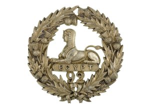 Crachá Glengarry, c.1874-81 (metal branco) de English School