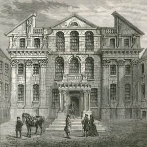 Monmouth House, Soho Square de English School