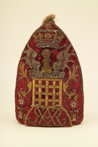 Boné de granadeiro do oficial, 1708 por volta de de English School