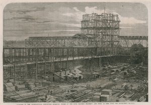 Progresso no Edifício da Exposição Internacional; Obras da nave, transepto oriental e cúpula de English School