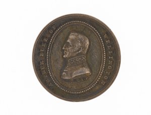Medalha de prata em comemoração à morte do Duque de Wellington, 1852 de English School