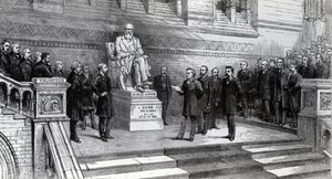 Desvelando a estátua do falecido Charles Darwin no Museu de História Natural, South Kensington, 9 de junho de 1885 de English School