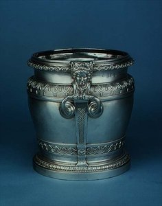 William III, refrigerador de vinho em forma de vaso por David Williams, Londres de English School