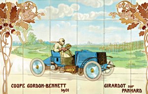 Girardot conduzindo um carro Panhard na Taça Gordon Bennet de 1901: azulejos de cerâmica fabricados por Gilardoni Fils et Cie de Paris, segundo um desenho de Ernest Montaut (1878-1909) de Ernest Montaut
