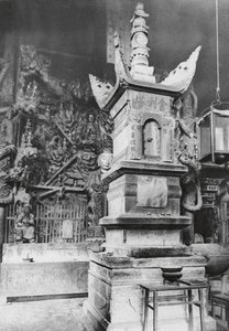 O mi shan, Wan nien sze, Szechuan, Pagode das Relíquias no "Mosteiro da Eternidade" (fotografia a preto e branco) de Ernst Boerschmann