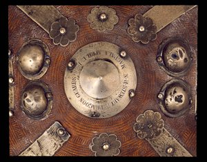 Escudo gravado