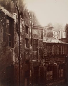 Pátio em Ruão de Eugène Atget