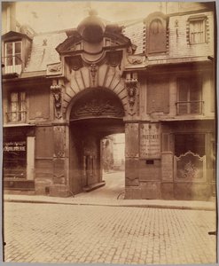 Hôtel du Magistrat de Bordeaux, 30 rue des Francs-Bourgeois de Eugène Atget