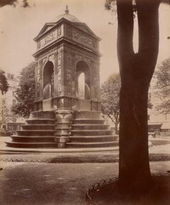 Fontaine des Innocents da série A Arte da Velha Paris de Eugène Atget