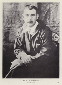 Sr. W B Seabrook (foto a p/b) de European Photographer