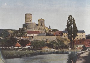 Ruines Du Chateau De Kisinicz de European Photographer