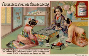 Mulheres japonesas jogam o jogo de mesa de European School