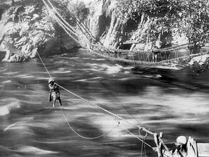 Ponte de corda, vale de Jhelum, Caxemira, Índia, c1900.