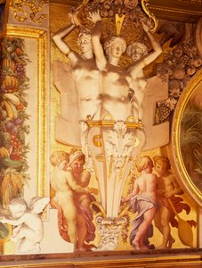 Frescos e estuques na galeria de Francis I do Chateau de Fontainebleau, França (Património Mundial da UNESCO) de F. and Rosso Fiorentino G. Primaticcio