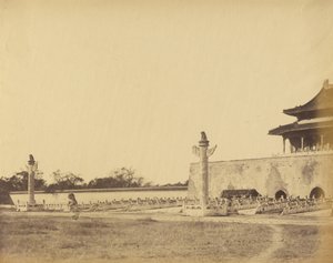 Entrada do Palácio de inverno, Pekin, outubro de 1860 de Felice Beato