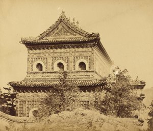 O Grande Palácio Imperial de Porcelana (Yuan Ming Yuan), Pequim, outubro de 1860 de Felice Beato
