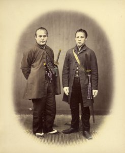 Yakunins em traje semiocidental de Felice Beato
