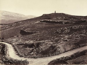 A Montanha Pnyz ou a Montanha dos Trinta Pneus, Atenas de Félix Bonfils