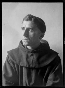 Imagem de um franciscano em Assis de Ferdinand Schmutzer