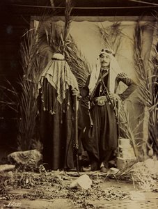 Álbum Damas et Baalbek: casal sírio em roupas tradicionais