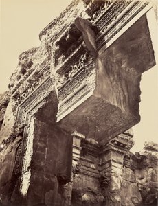 Porta do Templo de Júpiter (Pedra Caída) - (Balbek) de Félix Bonfils
