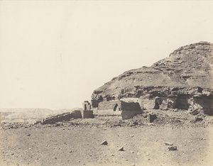 El-Kab éléthya, Vista Geral dos Hemi-Spéos, 1851-52, impresso em 1853-54.