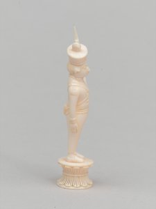 Peão branco, peça de xadrez, Índia, 1820 por volta de de Flora Macdonald Reid