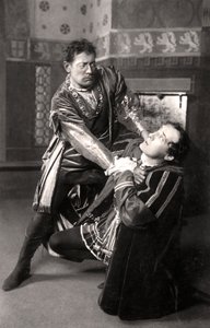 Lewis Waller 1860-1915 e Harry Brodribb Irving 1870-1919, atores ingleses, 1906. de Foulsham and Banfield