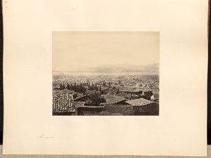 [Vista da cidade ao longe]. de Francis Frith