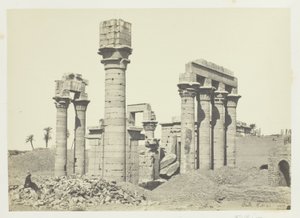 Templo de Cleópatra em Erment, perto de Tebas de Francis Frith