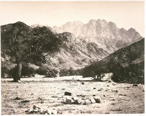 Monte Serbal, a partir do Wadée Feyrán de Francis Frith
