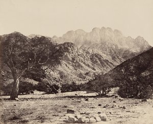 Monte Serbal, a partir de Wádee Feyrán, Egito, 1858 (foto) de Francis Frith