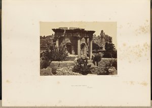 O Templo Circular, Baalbec de Francis Frith