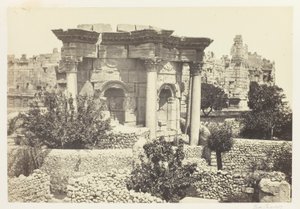 O templo circular, Baalbek de Francis Frith