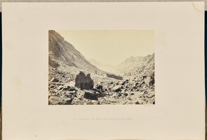 O Convento do Sinai e a Planície de Er-Raha de Francis Frith