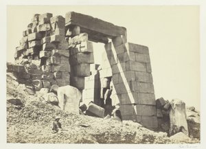 O Pilar de Granito, Tebas de Francis Frith