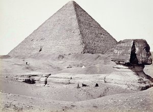 A Grande Pirâmide, com A Esfinge em Primeiro Plano, El-Geezah de Francis Frith
