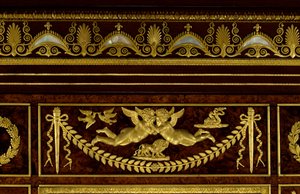 Móveis: detalhes das jóias do guarda-roupa da Impressora Josephine de Beauharnais (Marie-Joseph-Rose de Tascher de la Pagerie) (Marie Joseph Rose) (1763-1814) em madeira, bronze dourado por François Jacob-Desmalter (Jacob Desmalter) (1770-1841)